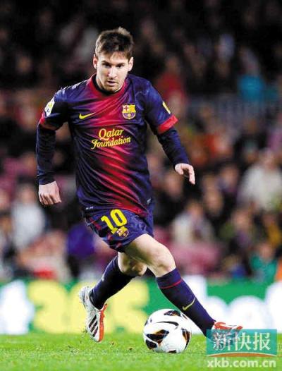 更是在场上 更是在场上