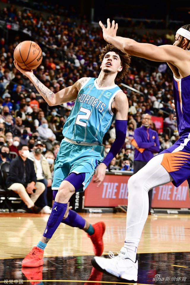 從黑暗走向 從黑暗走向