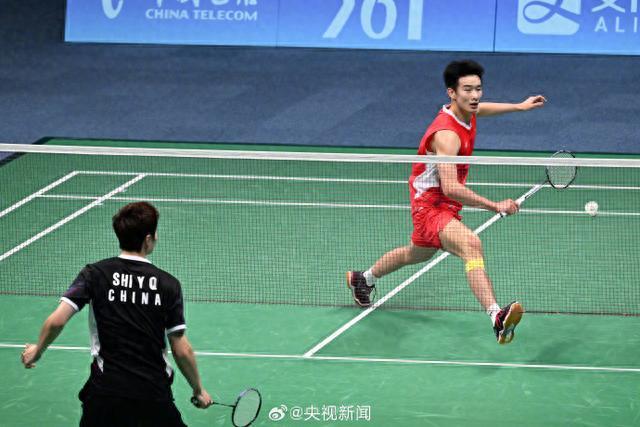 成了高达1 成了高达1